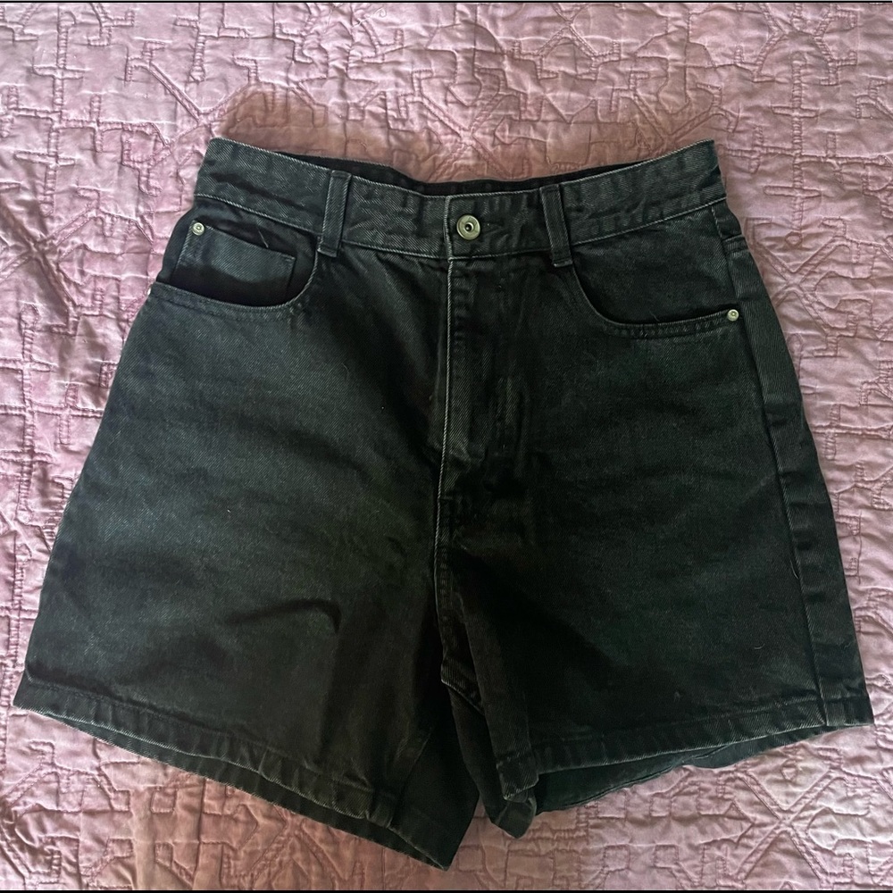 ZARA MOM SHORTS